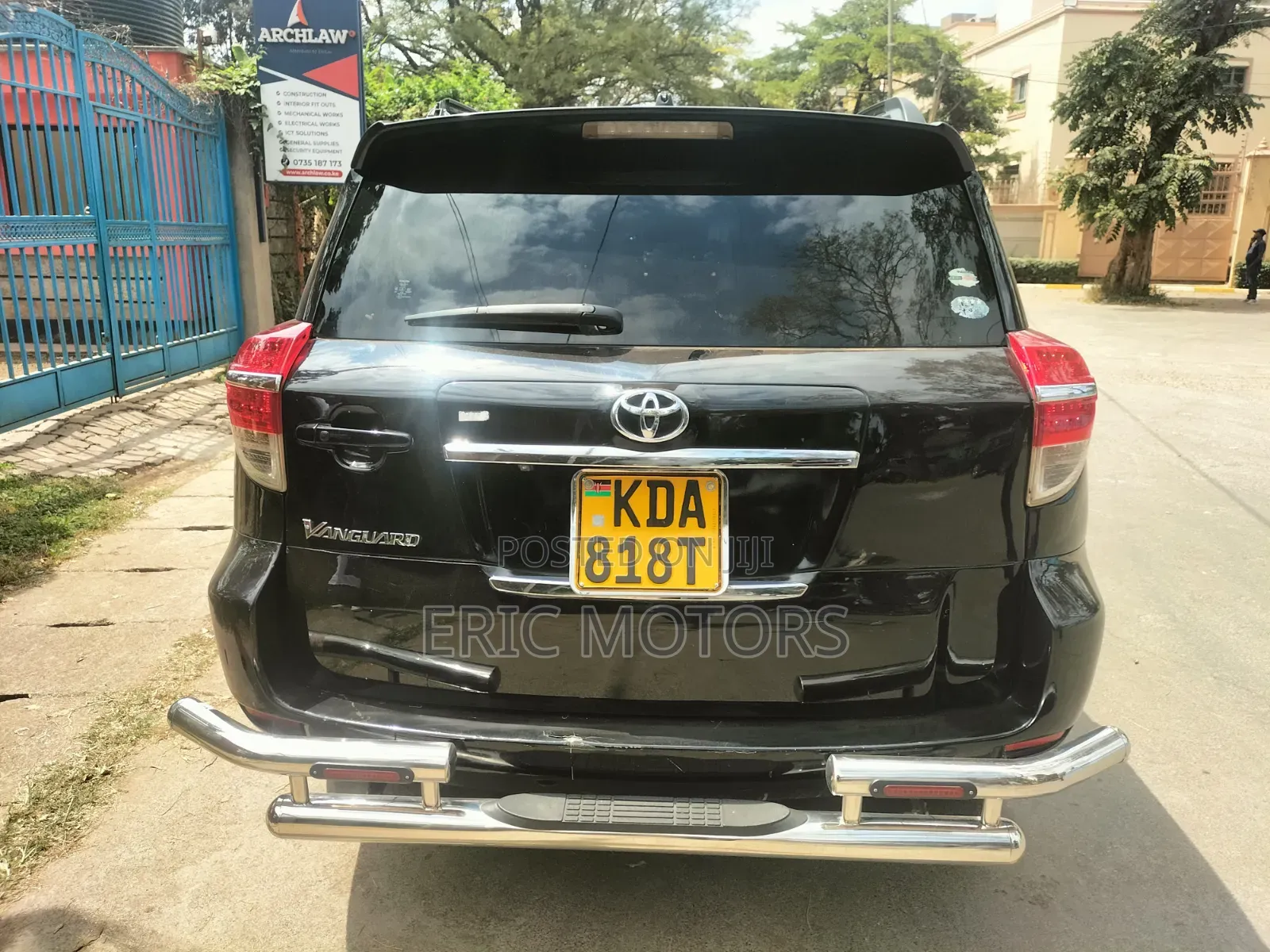 Toyota Vanguard 2013 Black