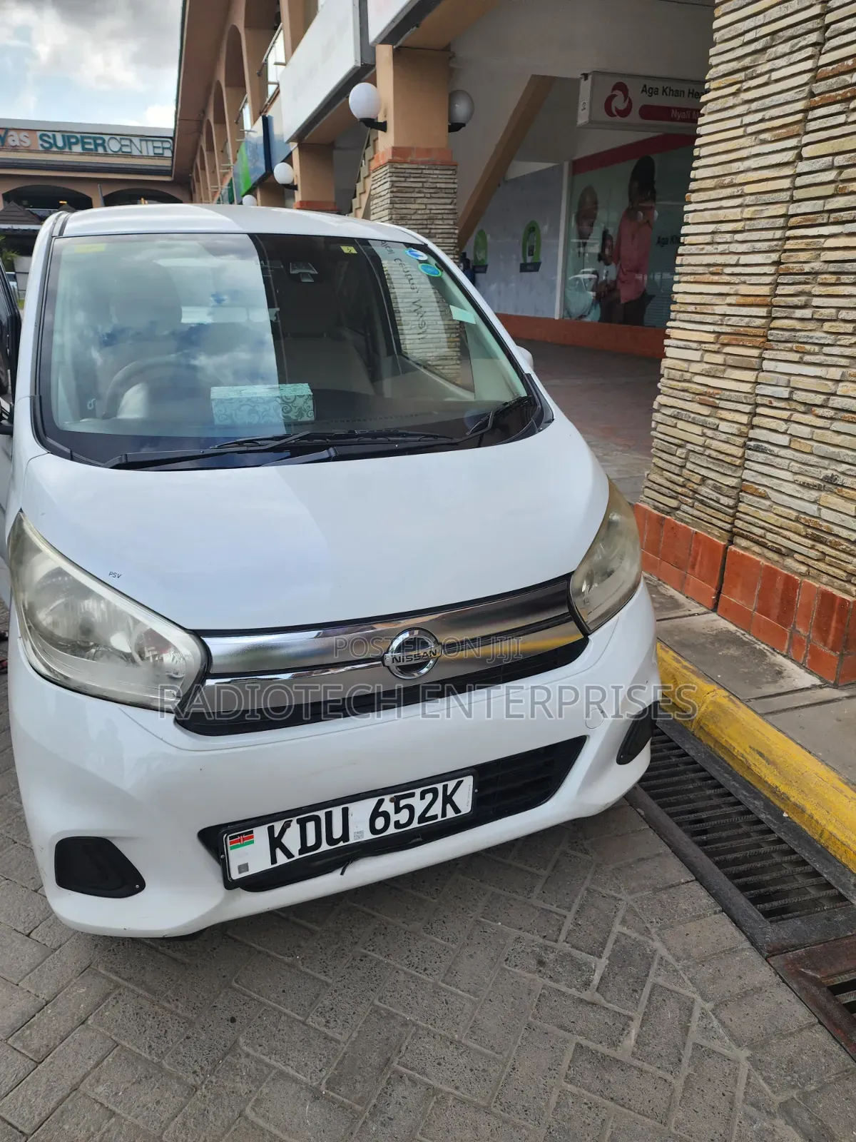 Nissan Dayz 2018 White