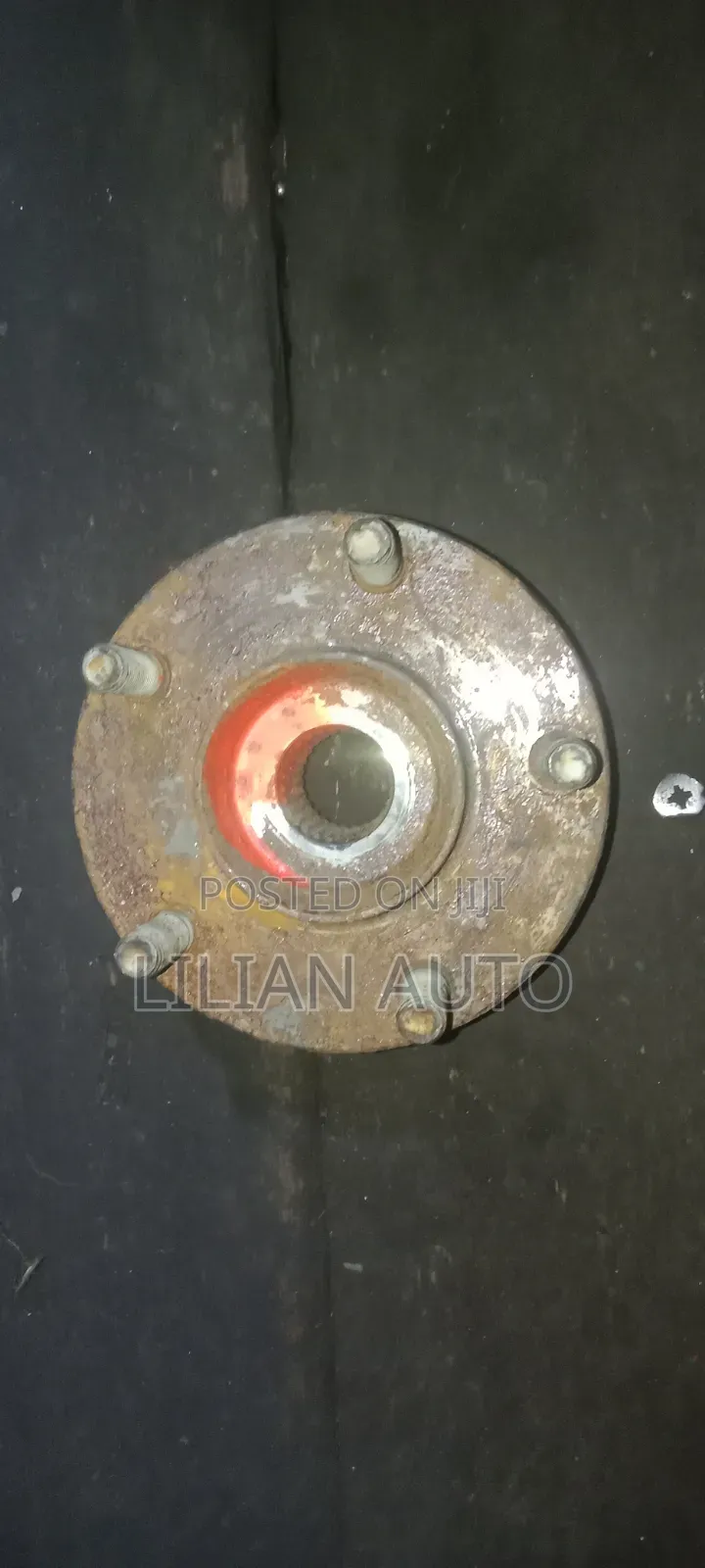 Mazda Axela Rear Hub