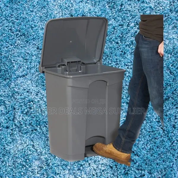 Manufacturer Prices 30L Litres Step Pedal Dust Bin Trash Cans
