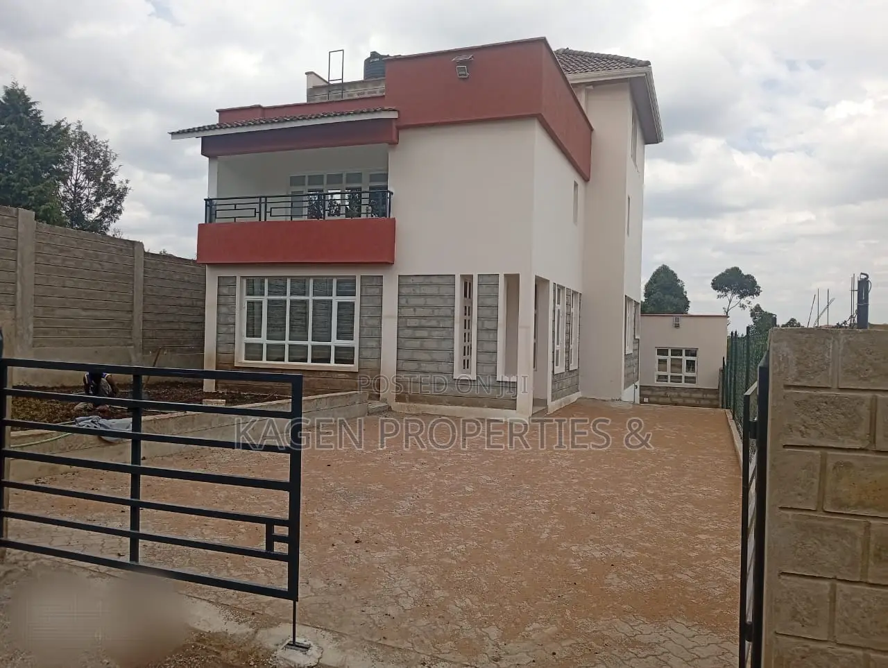 4bdrm House in Matasia for sale