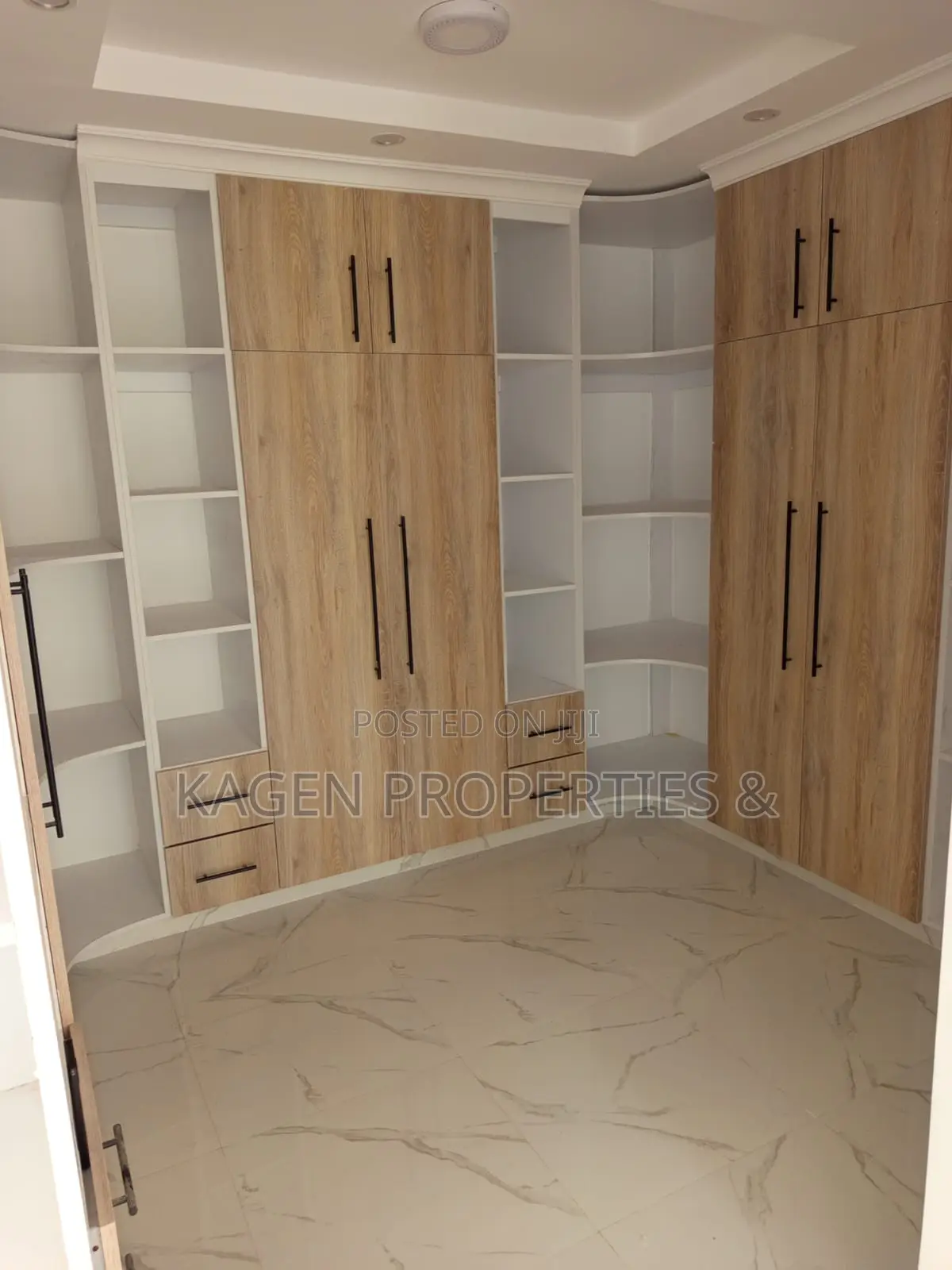 4bdrm House in Matasia for sale