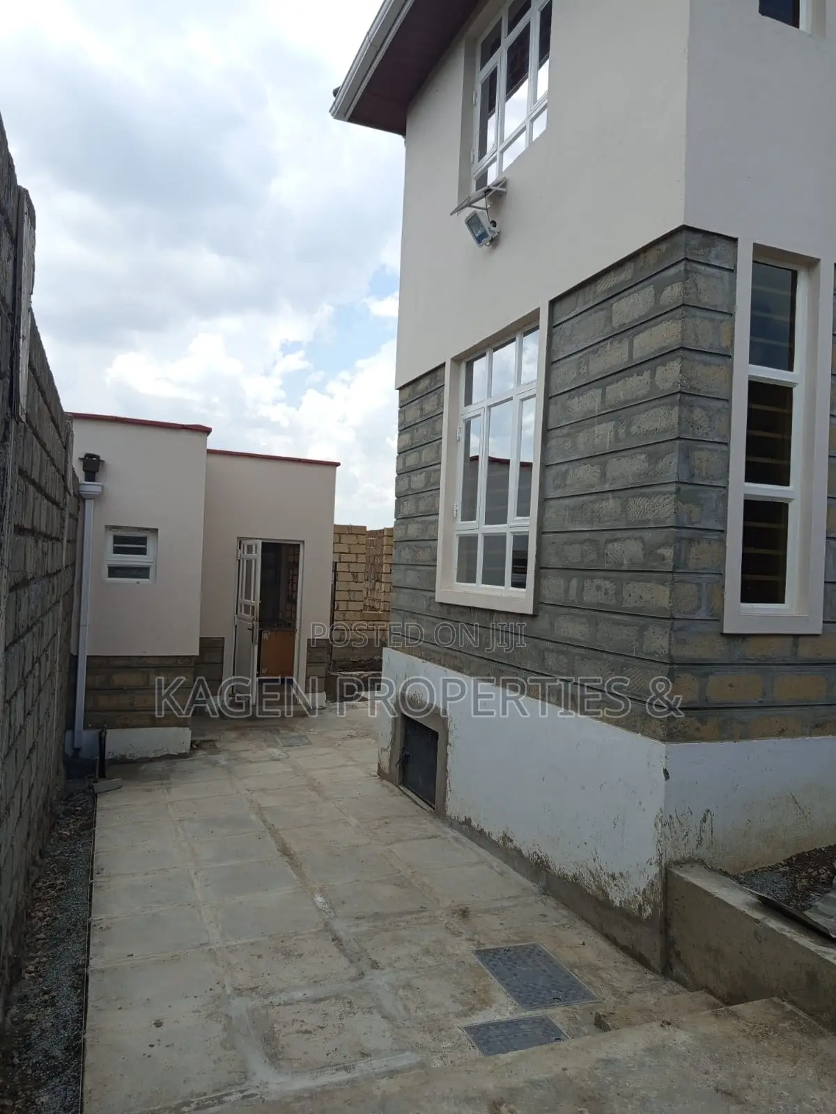 4bdrm House in Matasia for sale