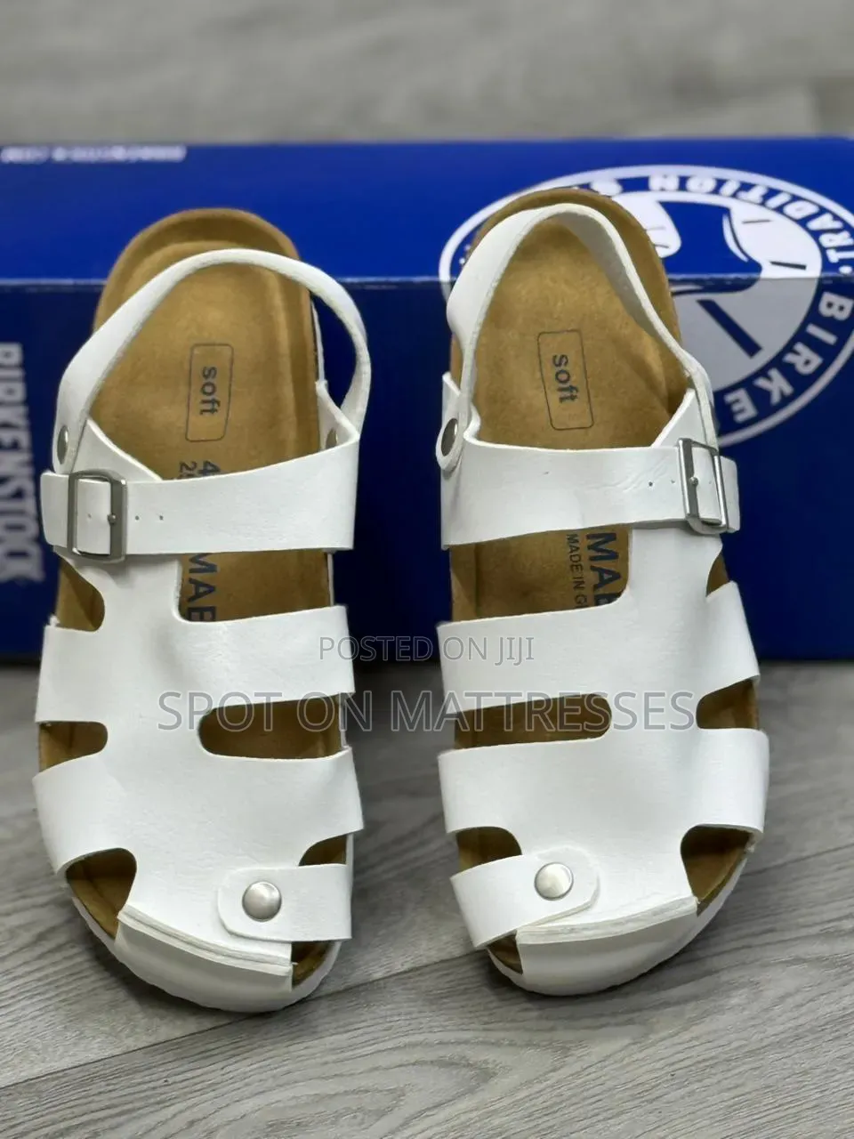 Hurry! Quality Sandals Unisex. Colour Black/Blue/White/Brown/Pink
