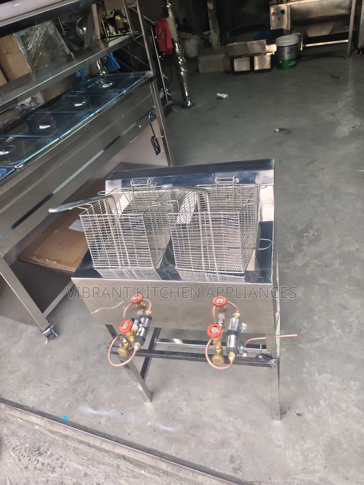 Double Tank Gas Fryer – With Fibre Insulated Sides