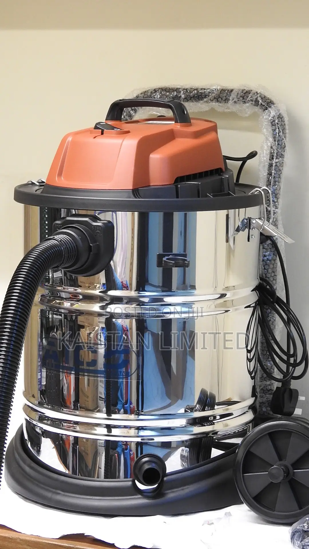 50L Commercial Wet and Dry Vacuum Cleaner With Accessories