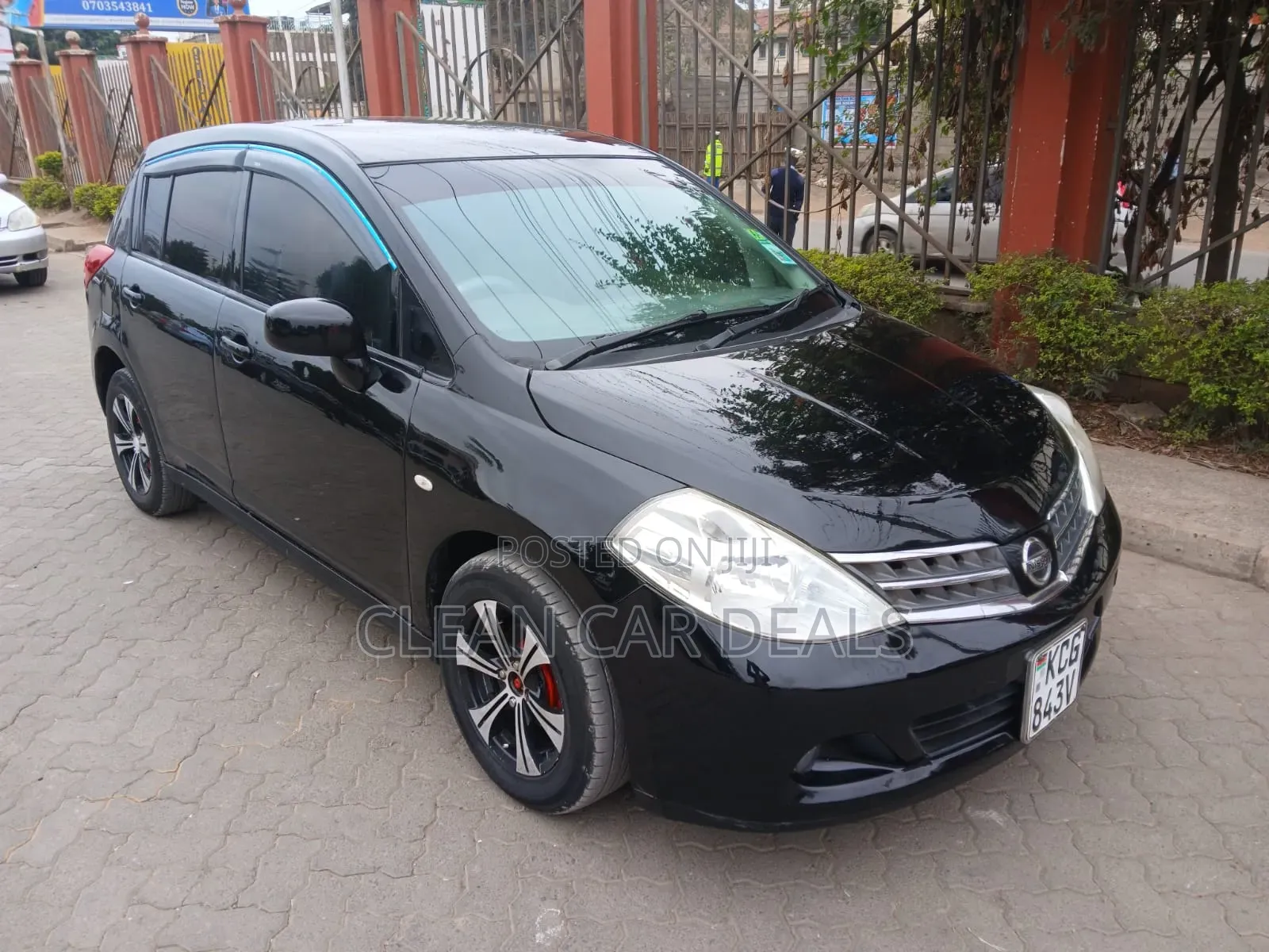 Nissan Tiida 2008 Black