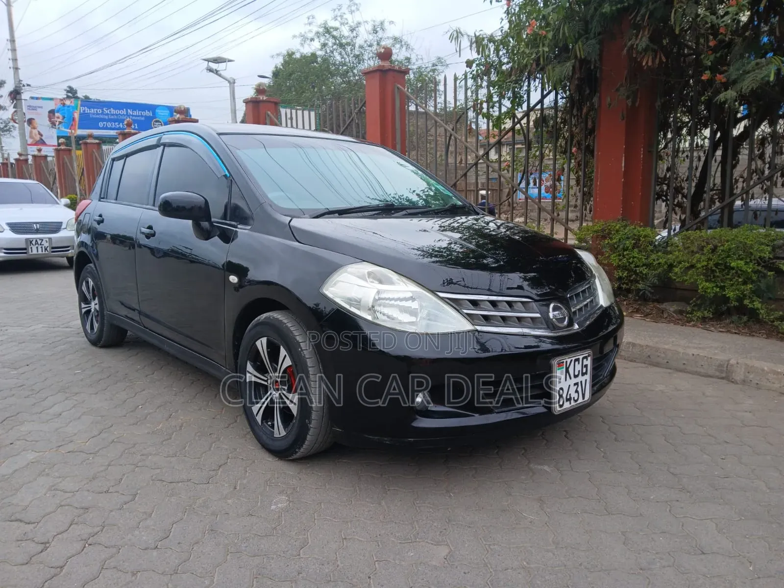 Nissan Tiida 2008 Black