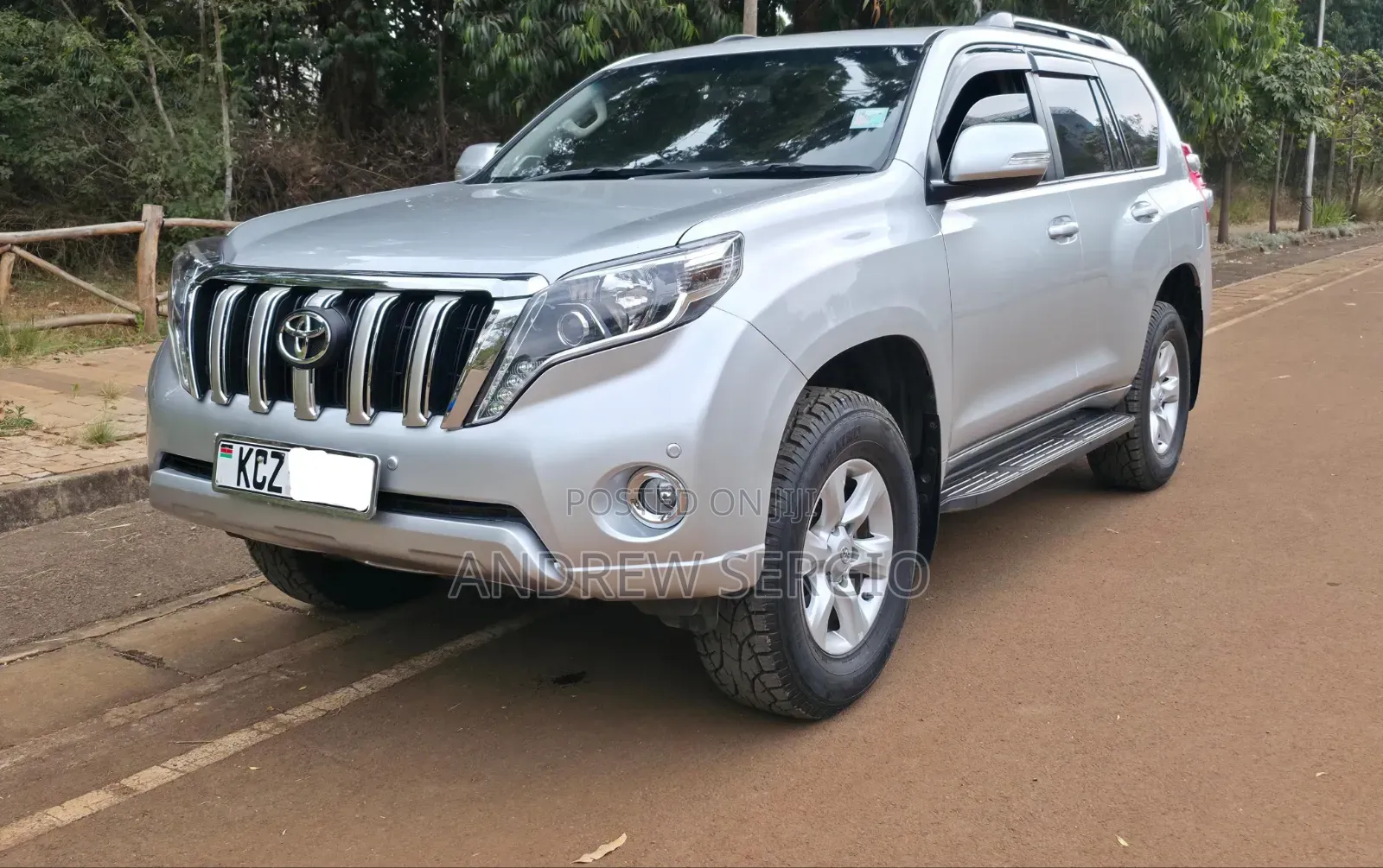 Toyota Land Cruiser Prado 3.0 TD 2012 Silver