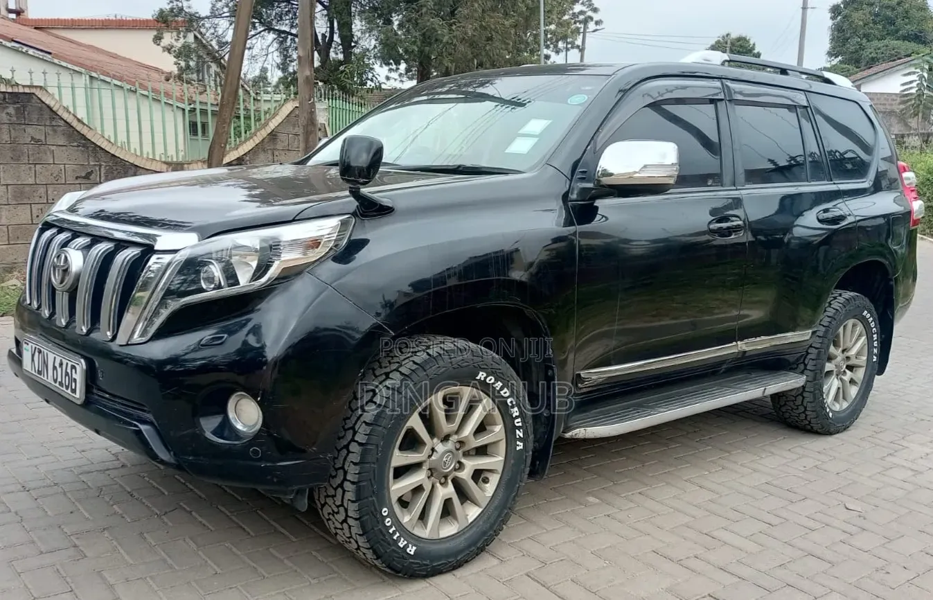 Toyota Land Cruiser Prado 2017 Black