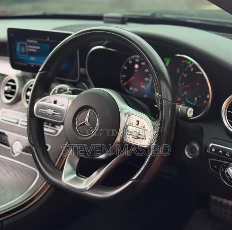 Mercedes-Benz C200 2019 Gray