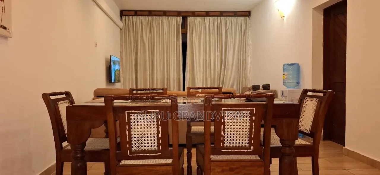 Diani Beachfront 2 Bedroom Pool Beach