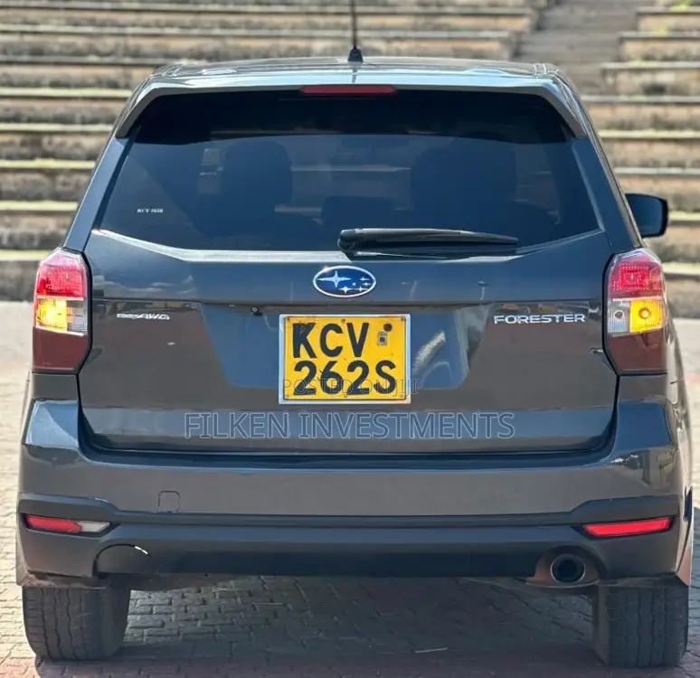 Subaru Forester 2014 Gray