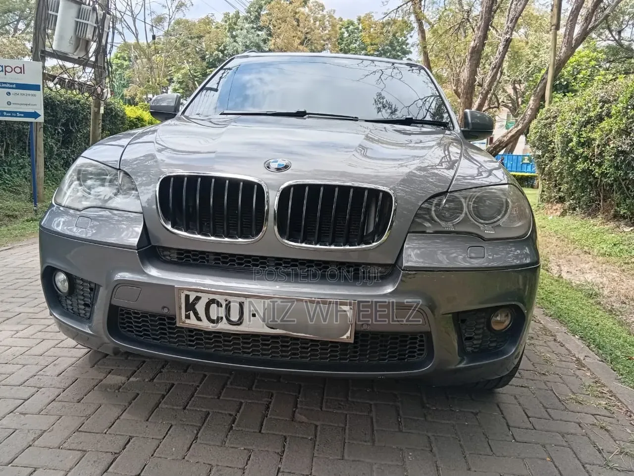 BMW X5 xDrive35i AWD (3.0L 6cyl 8A) 2012 Gray