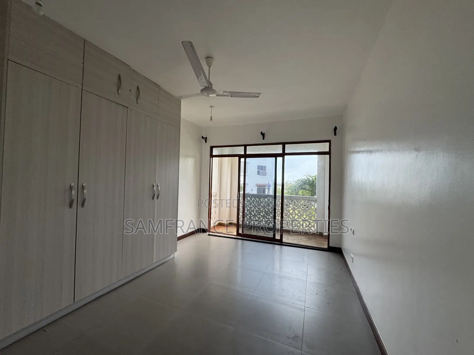 2bdrm Apartment in Sultan, Kikambala for rent