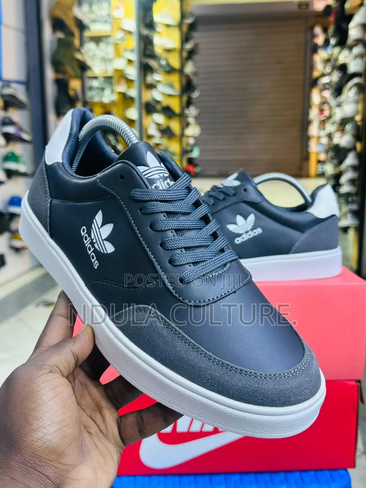 Adidas Casual Sneakers