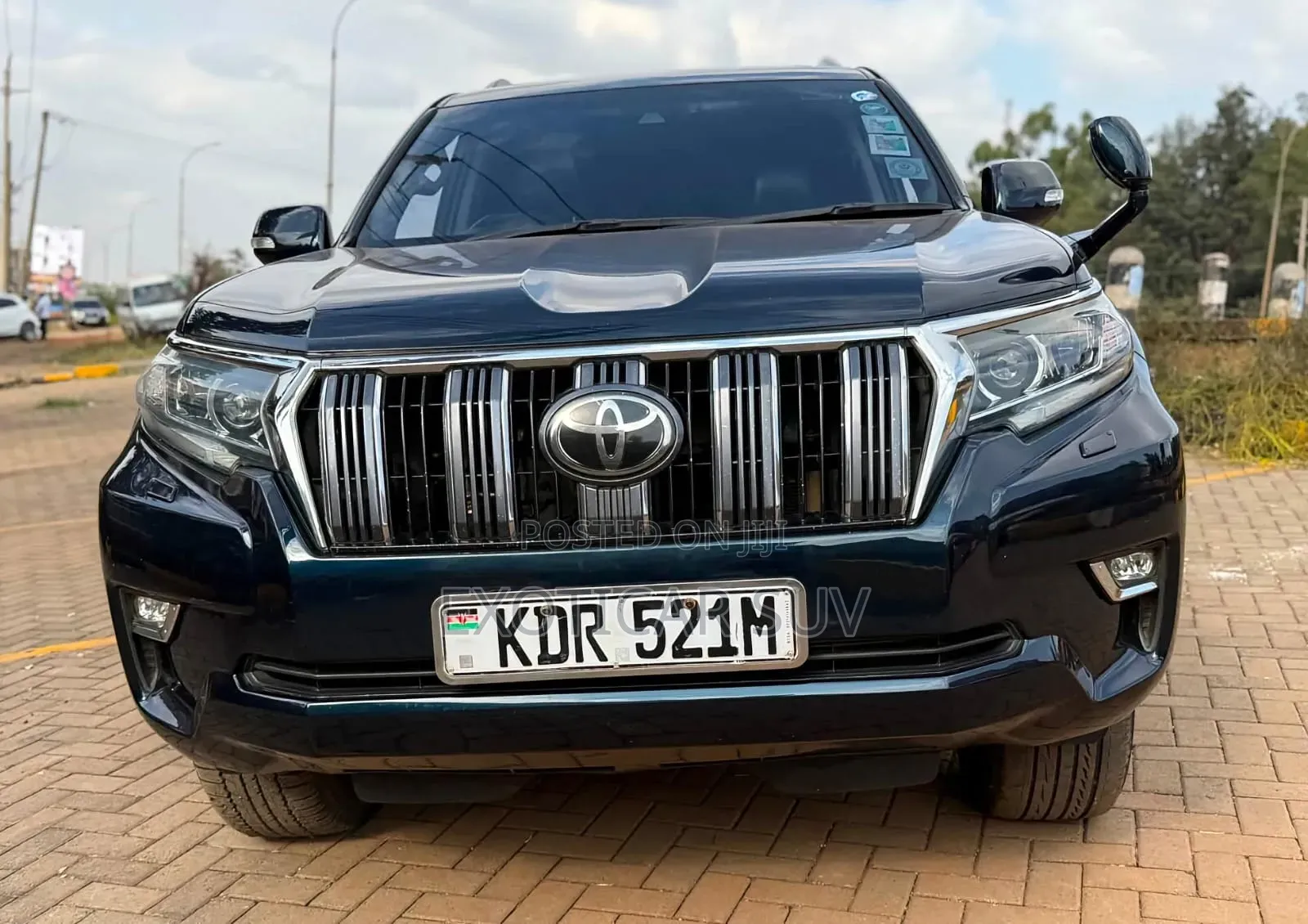 Toyota Land Cruiser Prado 2019 Blue