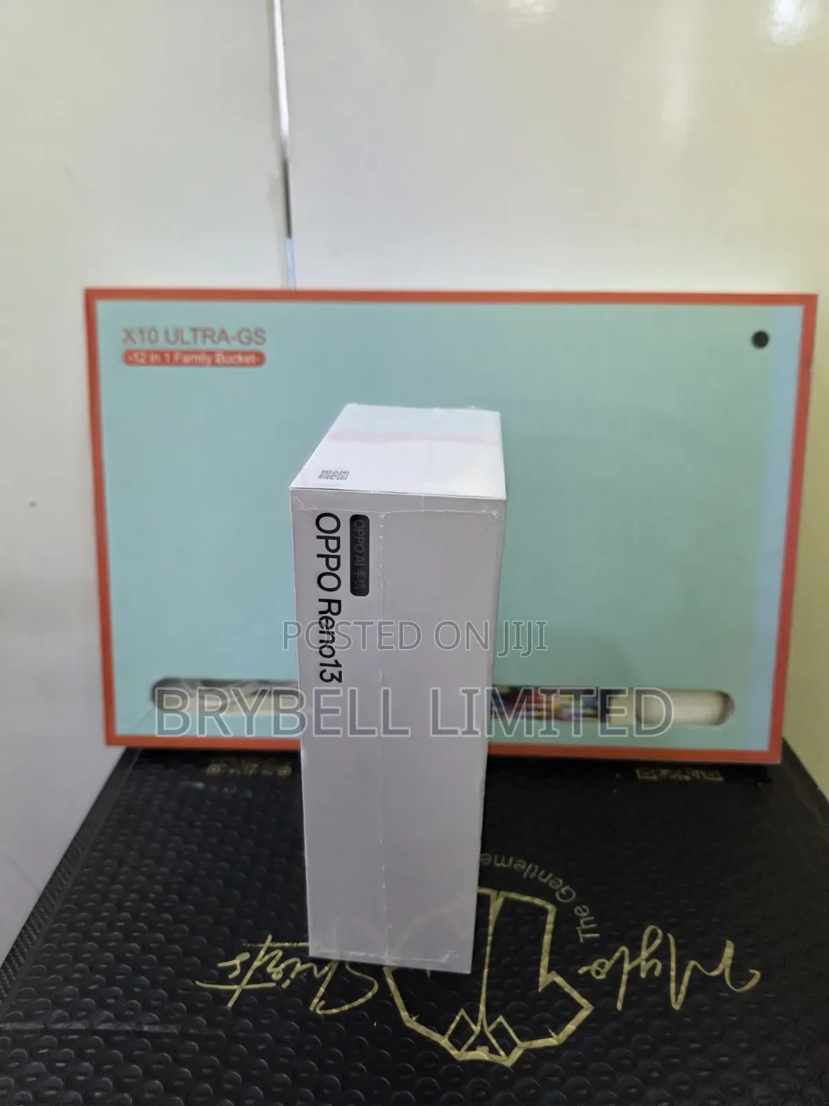 New Oppo Reno13 256 GB White