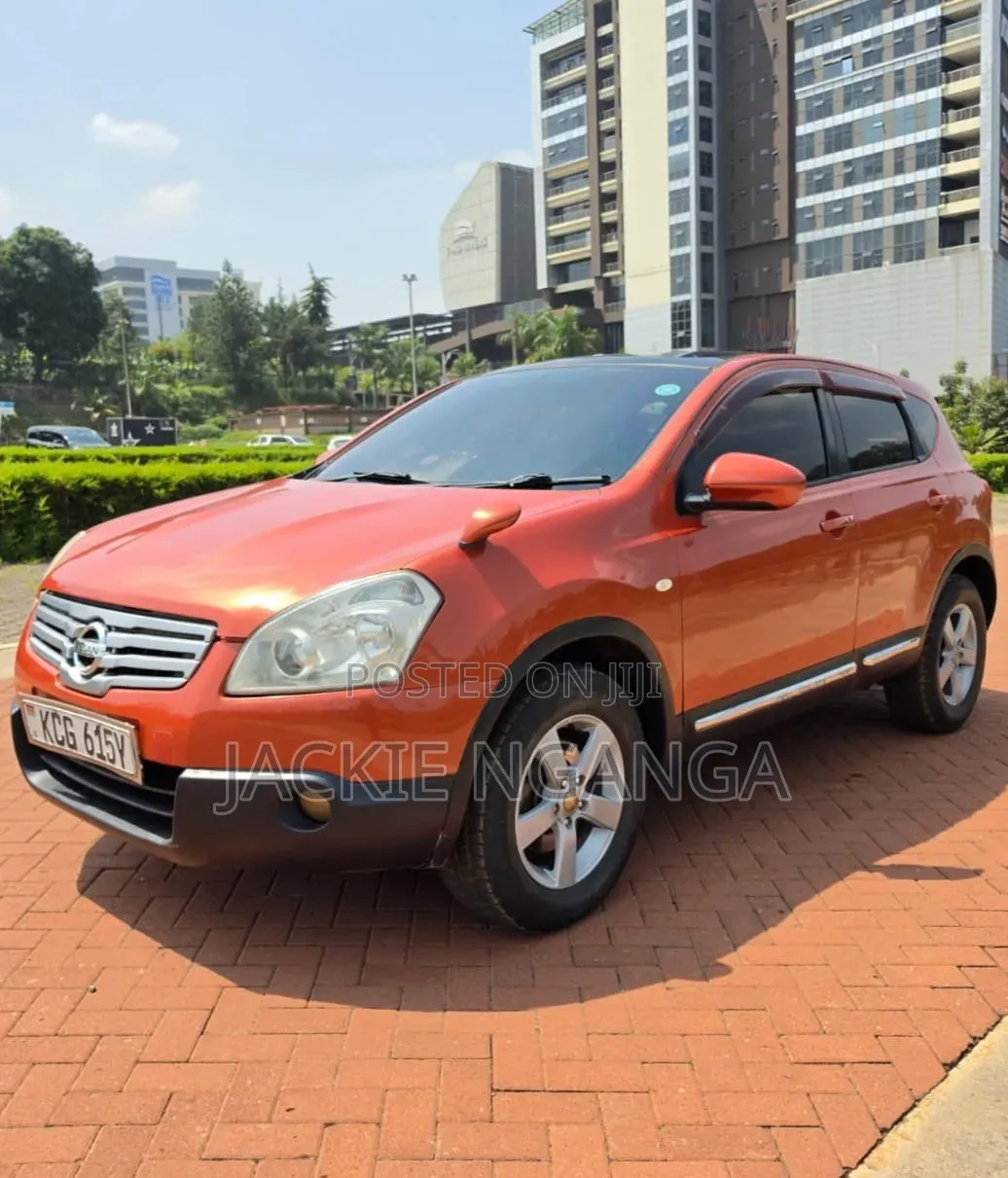 Nissan Dualis 2009 Orange