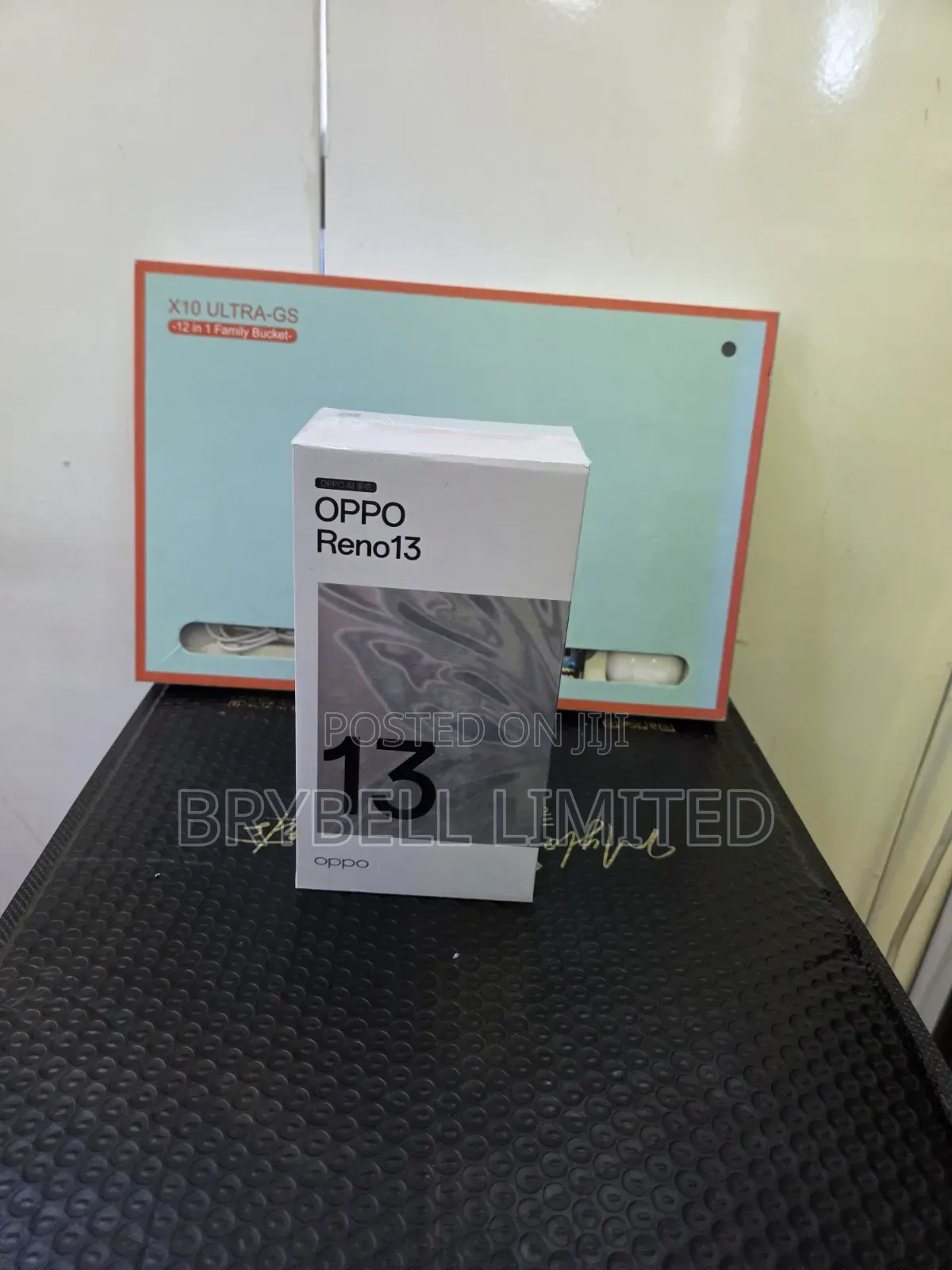 New Oppo Reno13 256 GB Blue