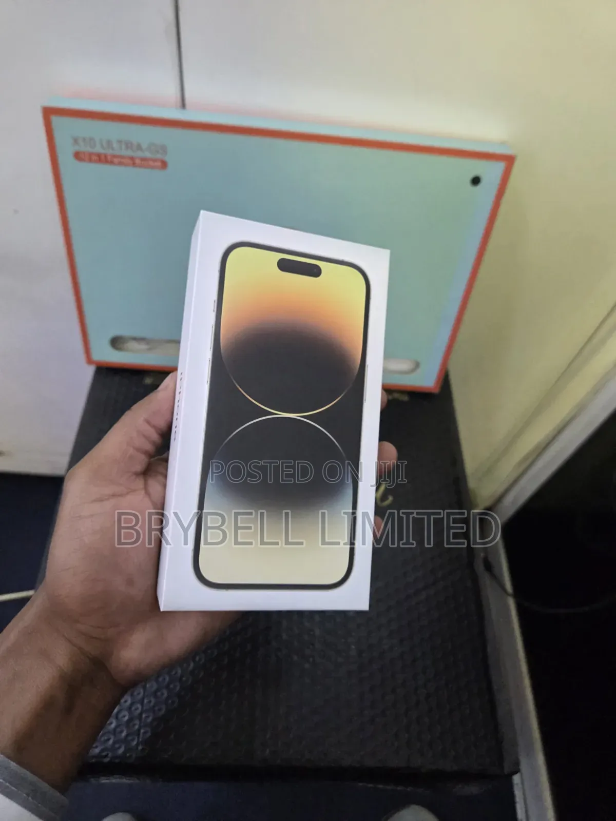 New Apple iPhone 14 Pro 256 GB Gold