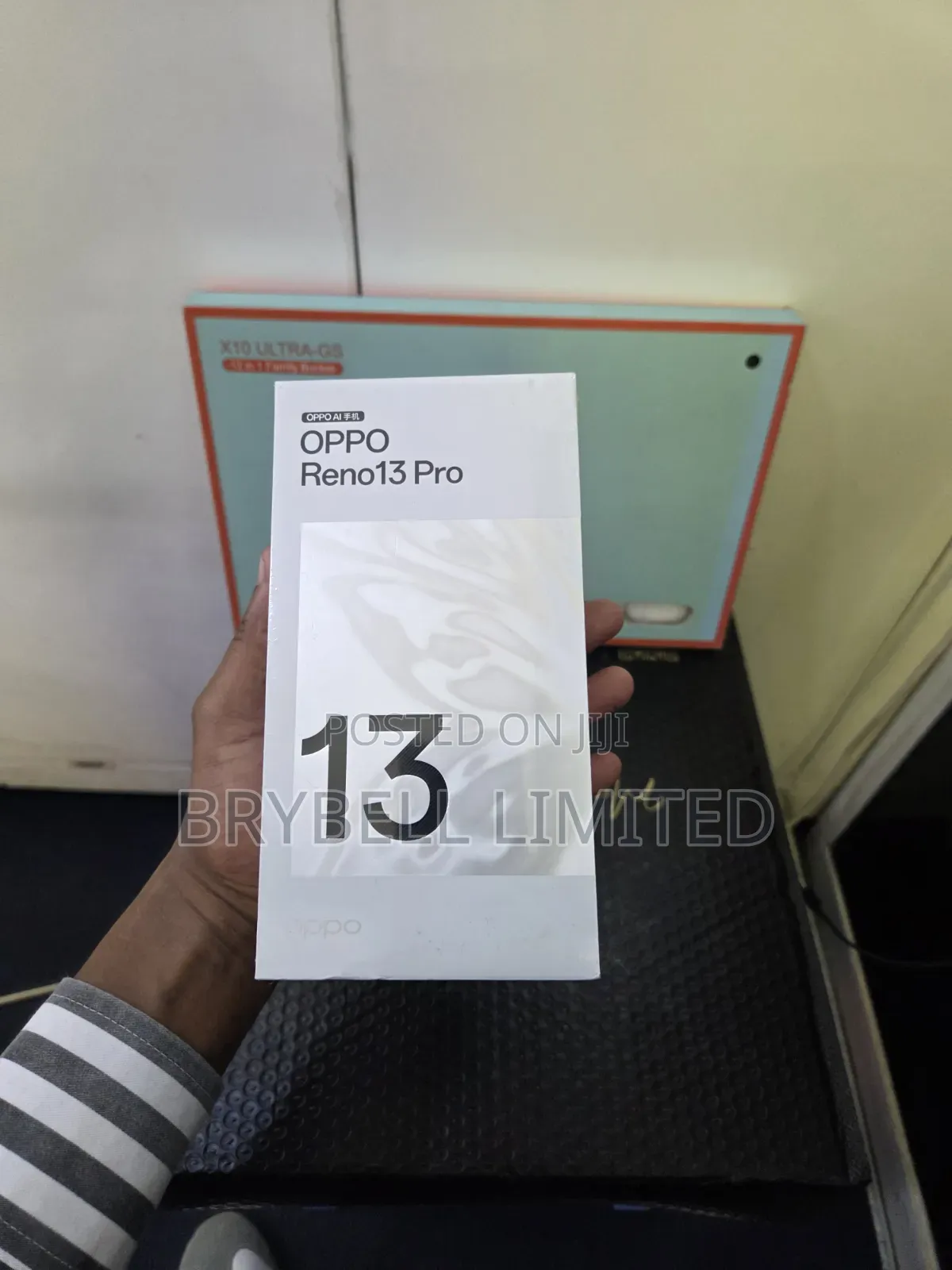 New Oppo Reno13 Pro 16 GB Black