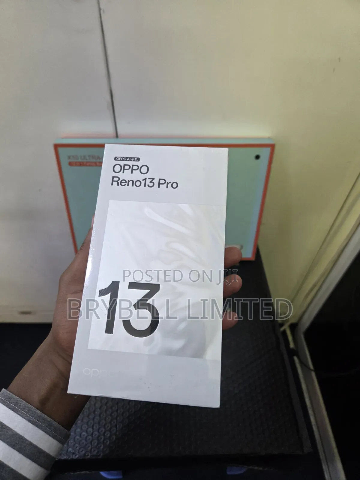 New Oppo Reno13 Pro 16 GB Black