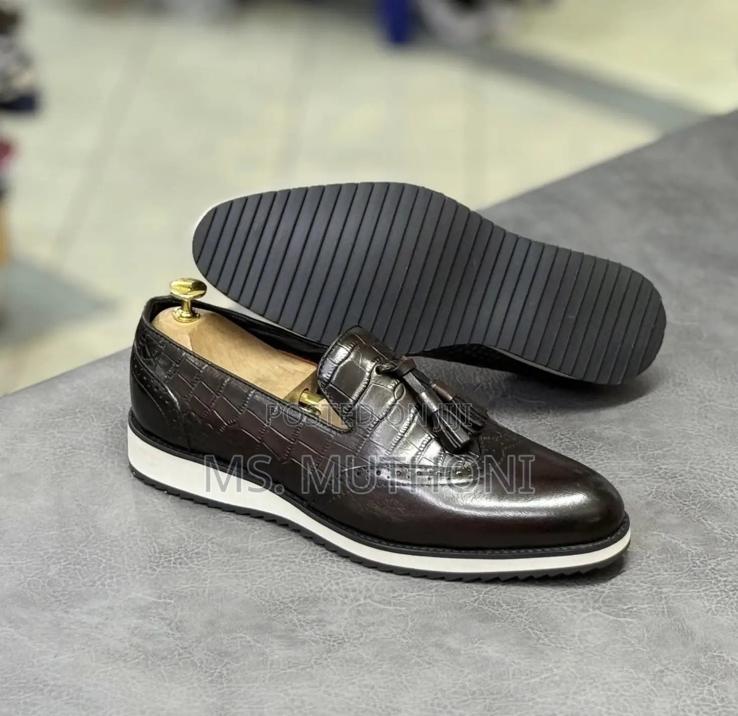 Premium Croc-Embossed Leather Tassel Loafers With Modern Wedge Soles