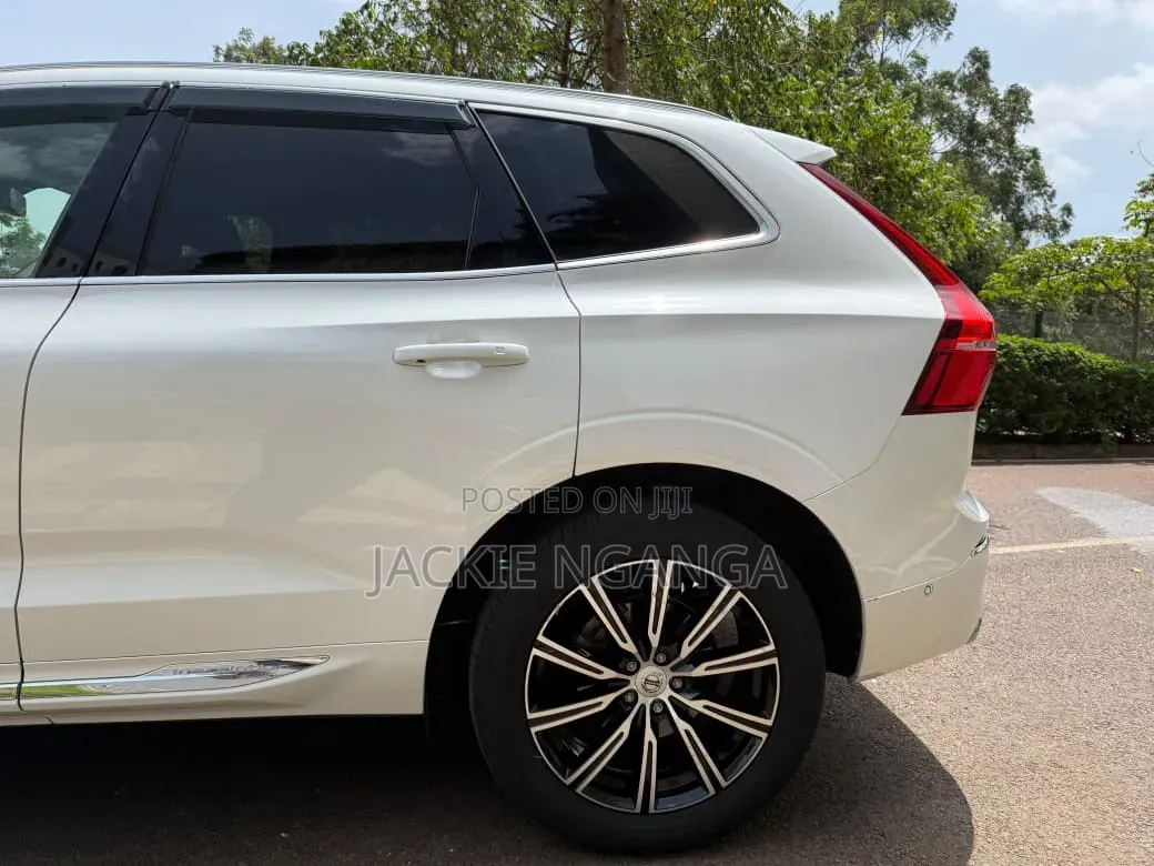 Volvo XC60 2018 White