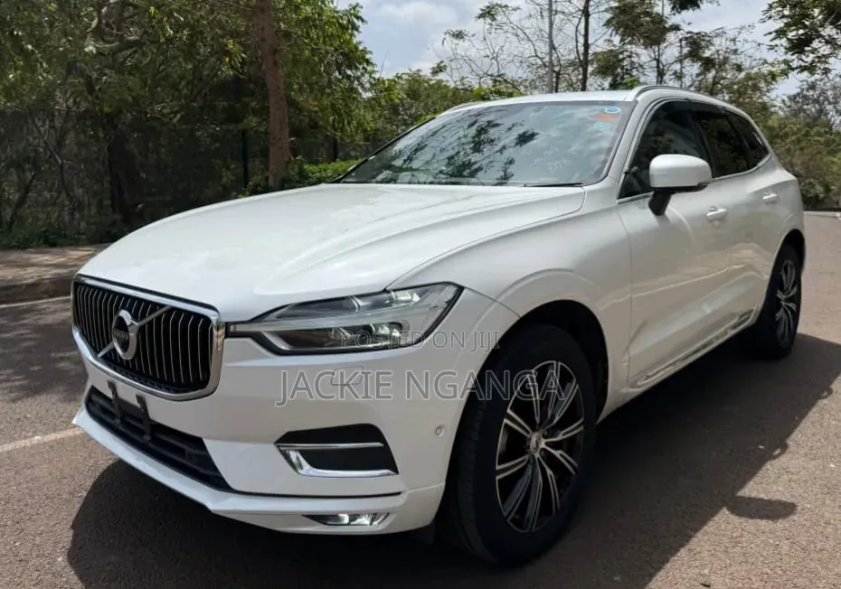 Volvo XC60 2018 White