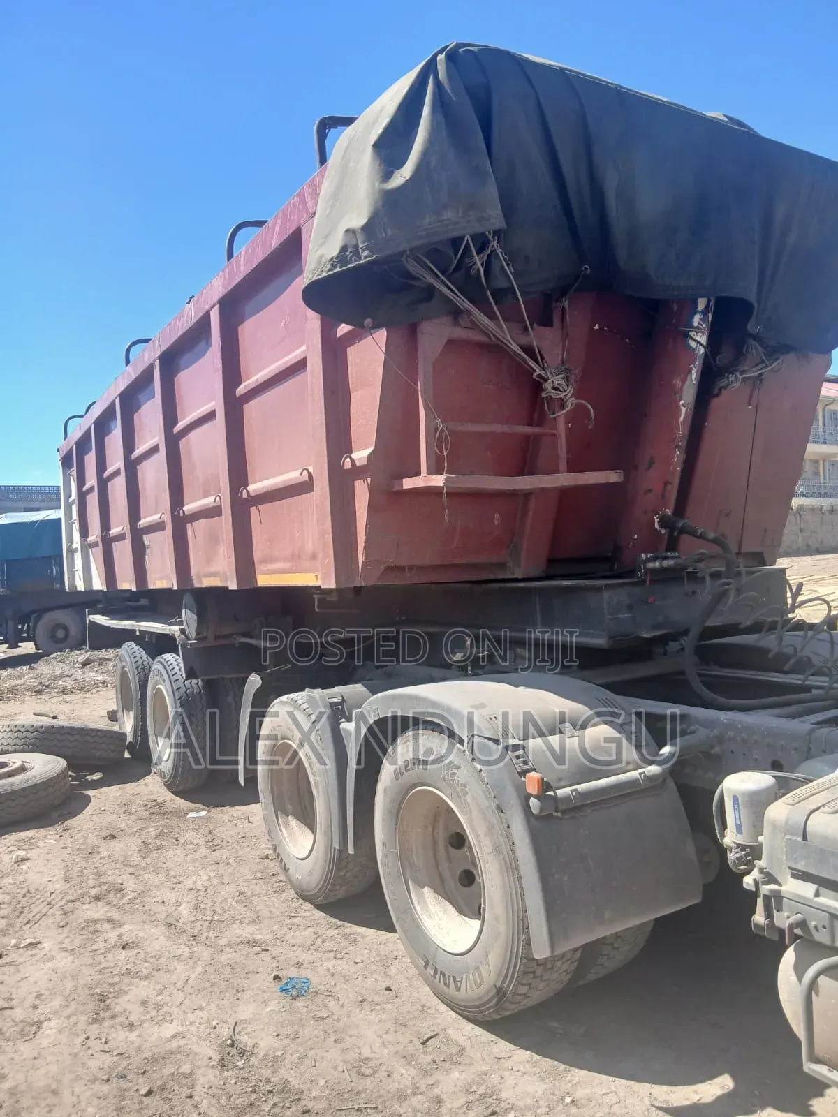 ZE Transtrailer Tipping