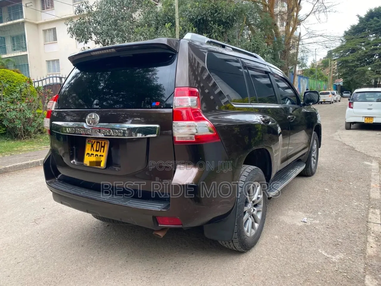 Toyota Land Cruiser Prado 2.8 2017 Brown