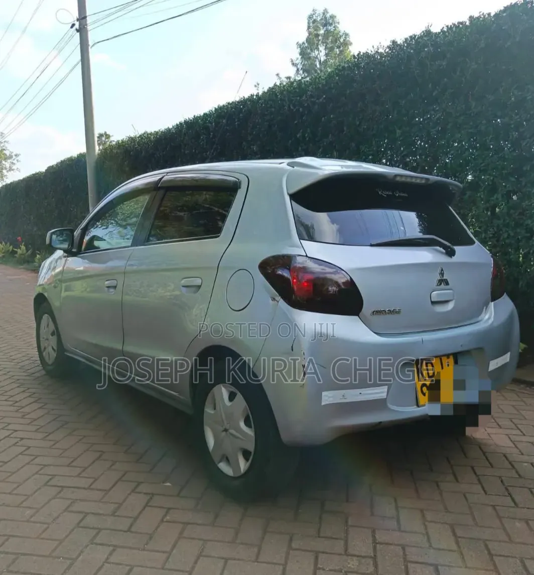 Mitsubishi Mirage 2015 Silver