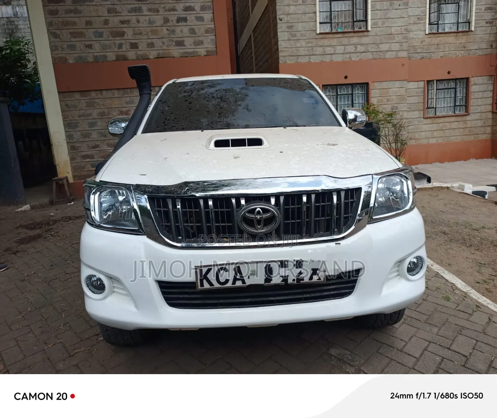 Toyota Hilux 2008 White