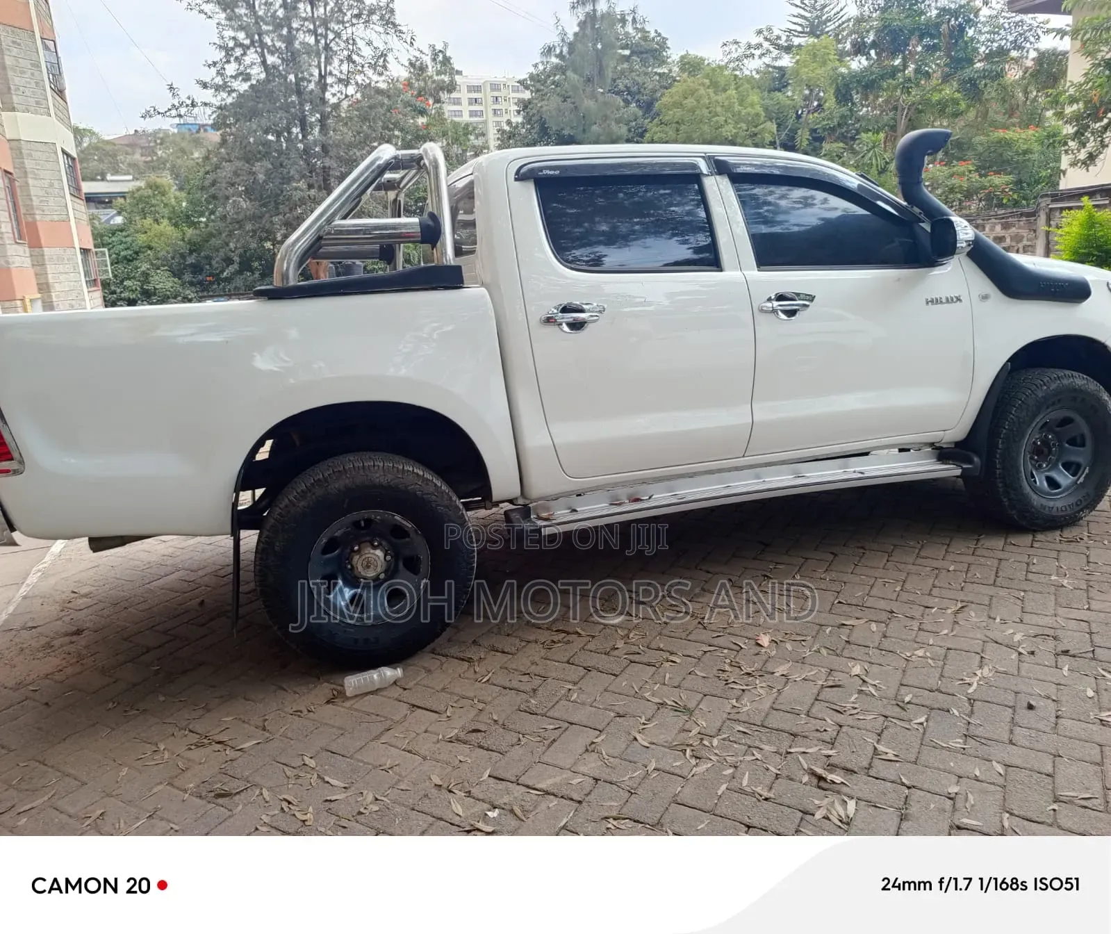 Toyota Hilux 2008 White