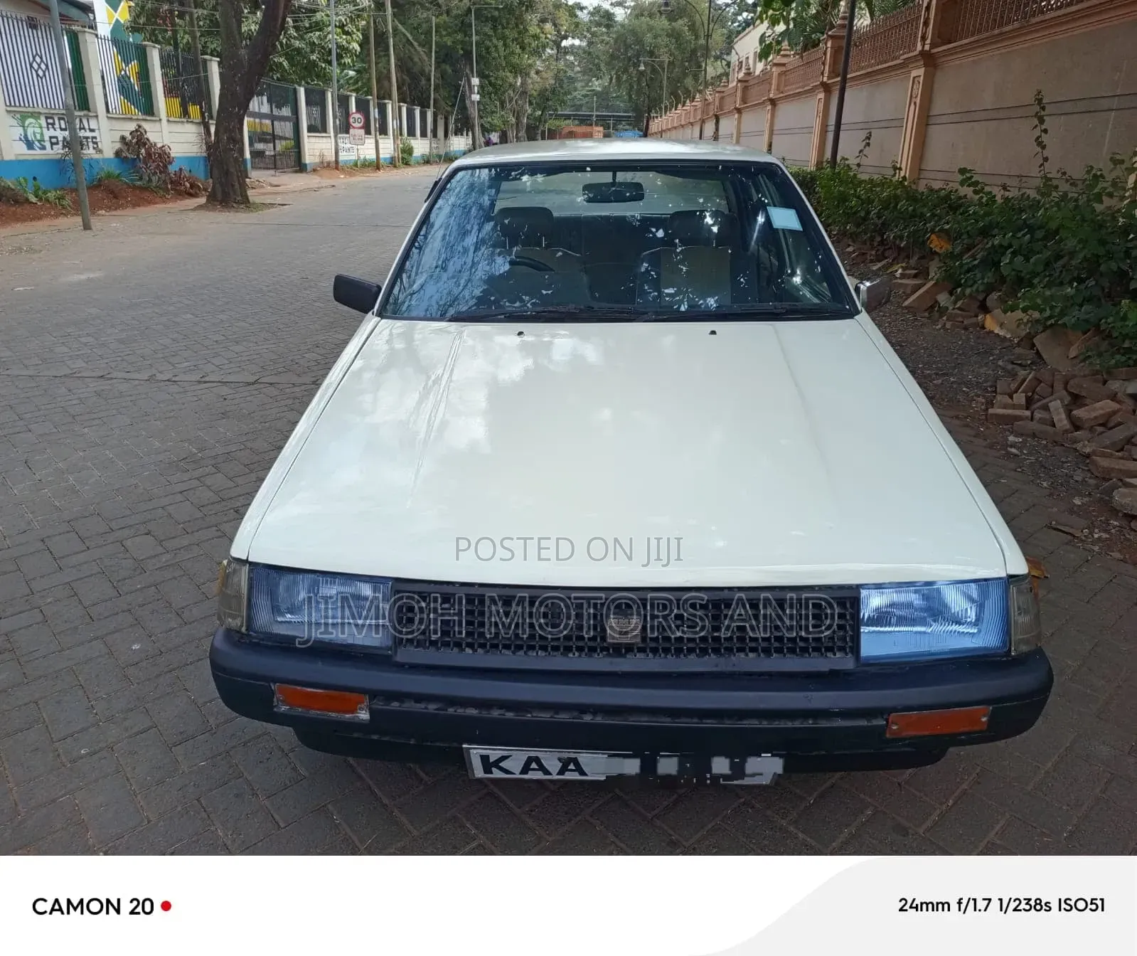 Toyota Corolla 1993 White