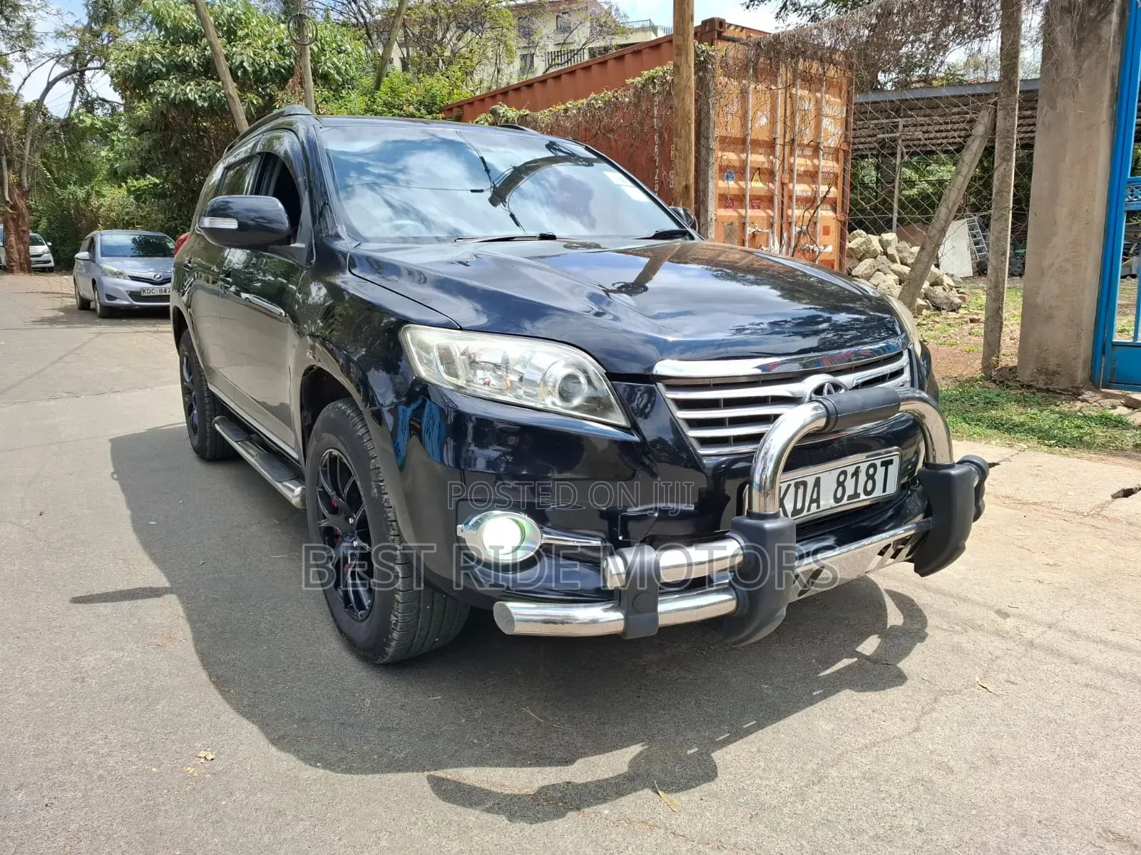 Toyota Vanguard 2013 Black