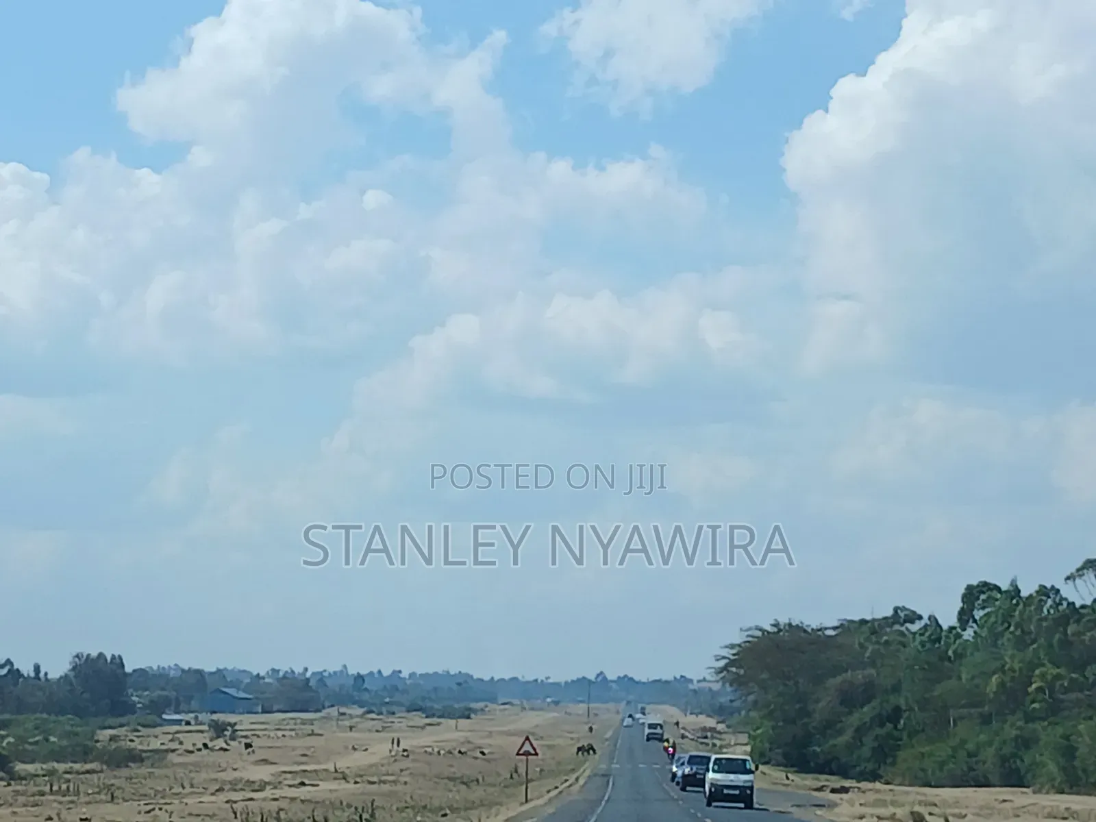 3 Acreas Touching Nanyuki Nyeri Highway