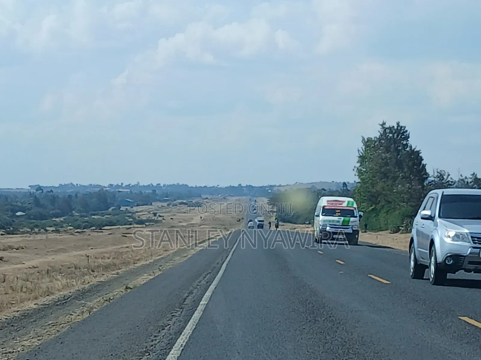 3 Acreas Touching Nanyuki Nyeri Highway