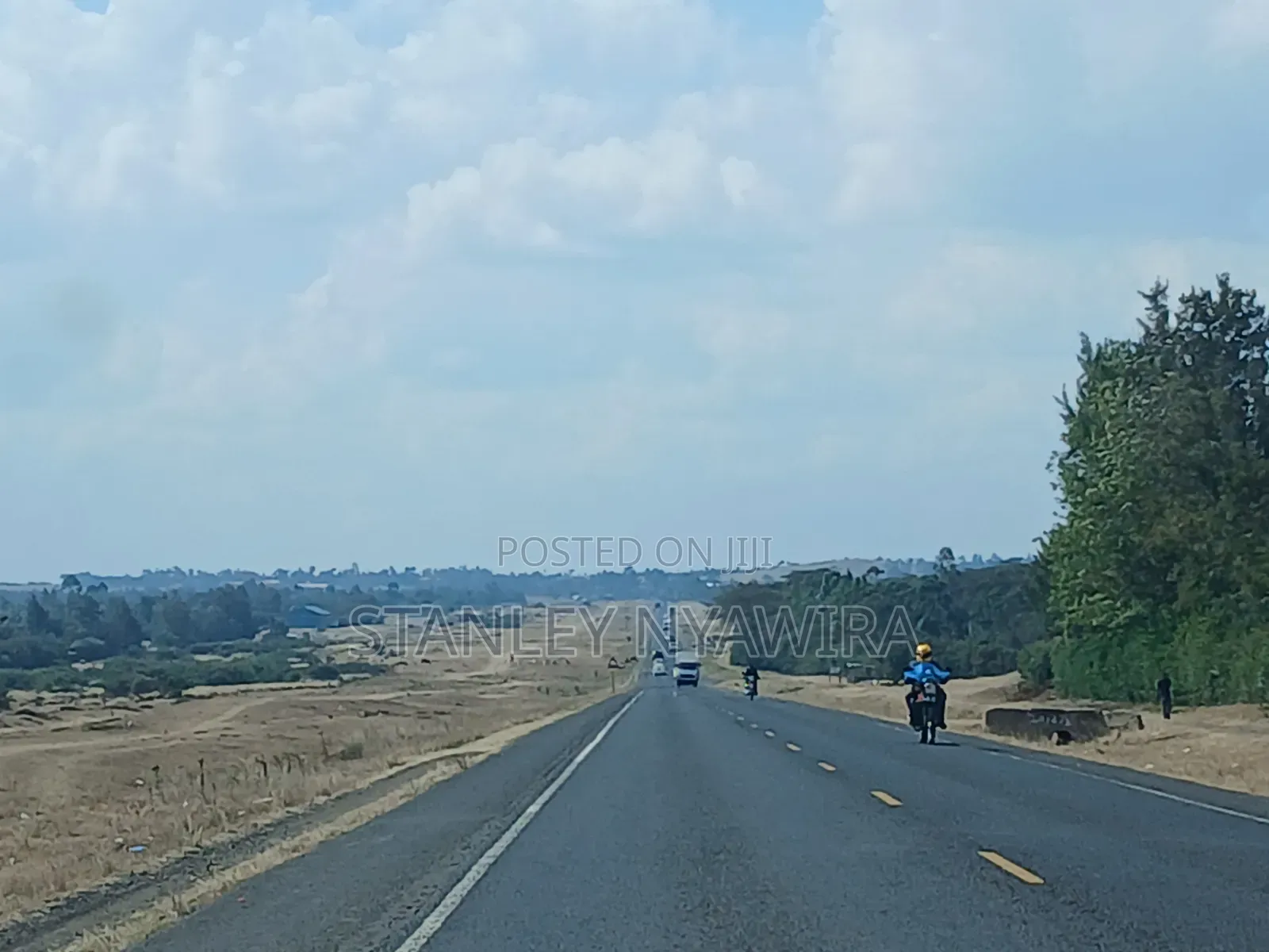 3 Acreas Touching Nanyuki Nyeri Highway