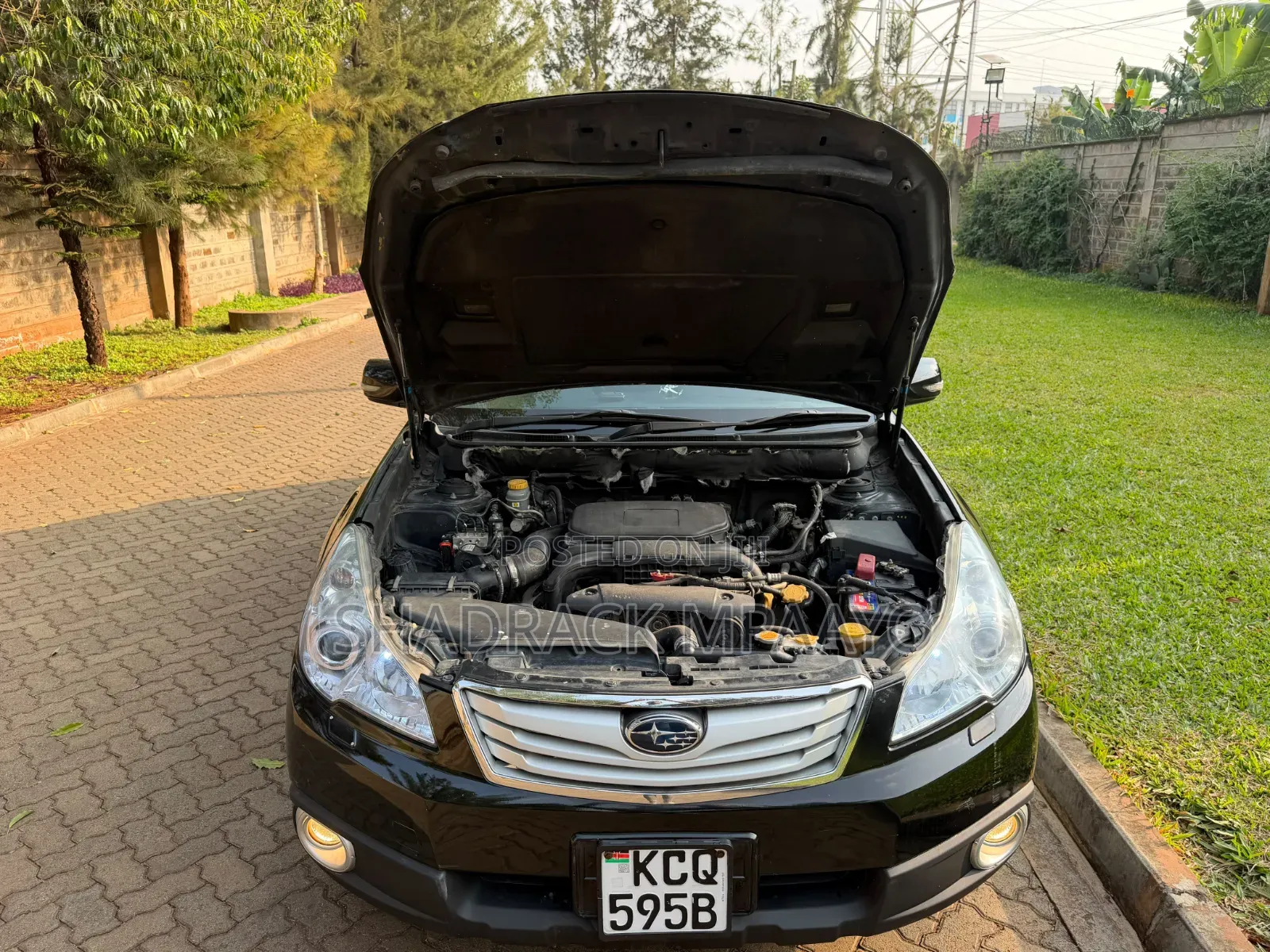 Subaru Outback 2011 White