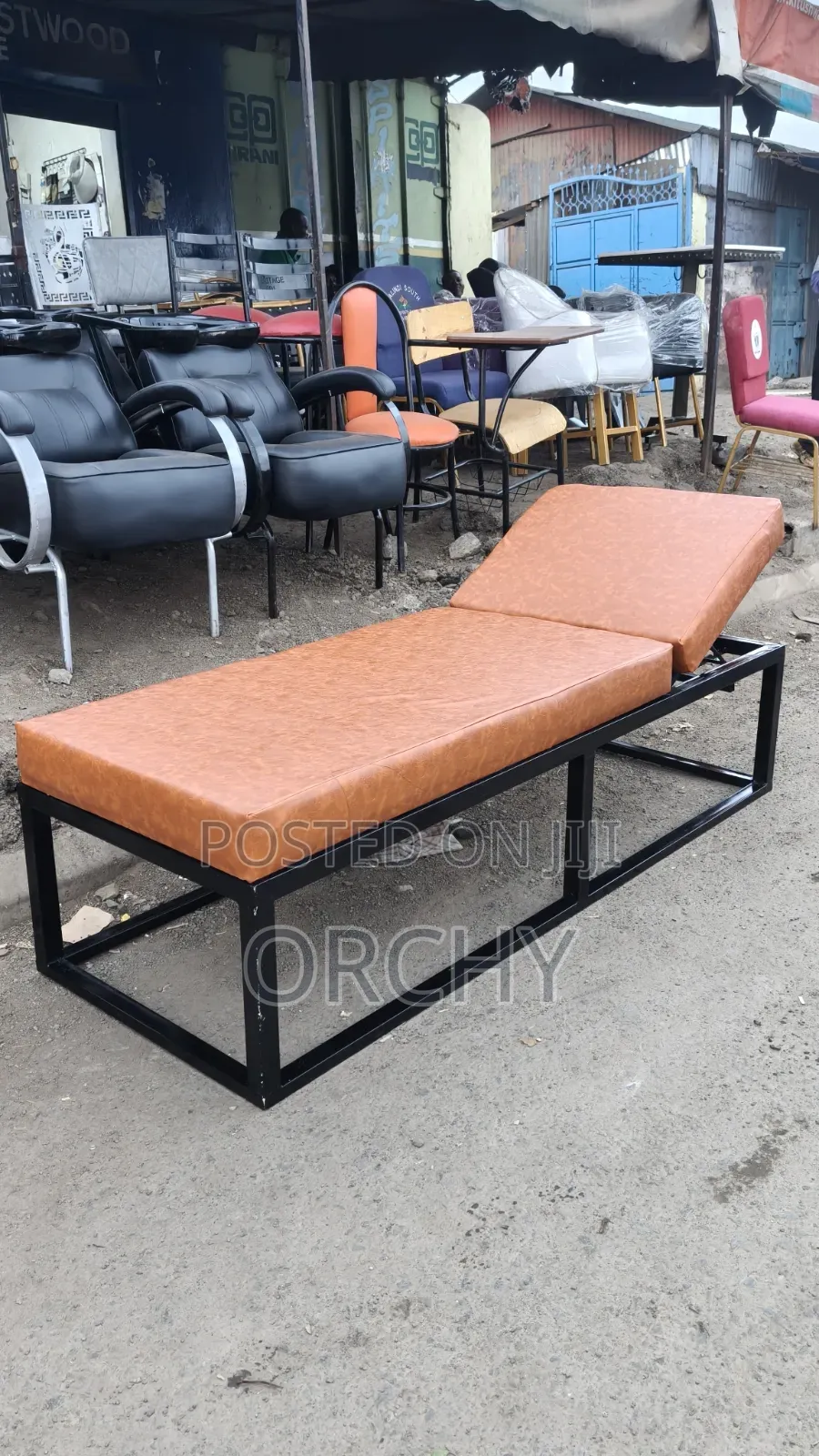 Sunbeds / Swimming Pool Bedside