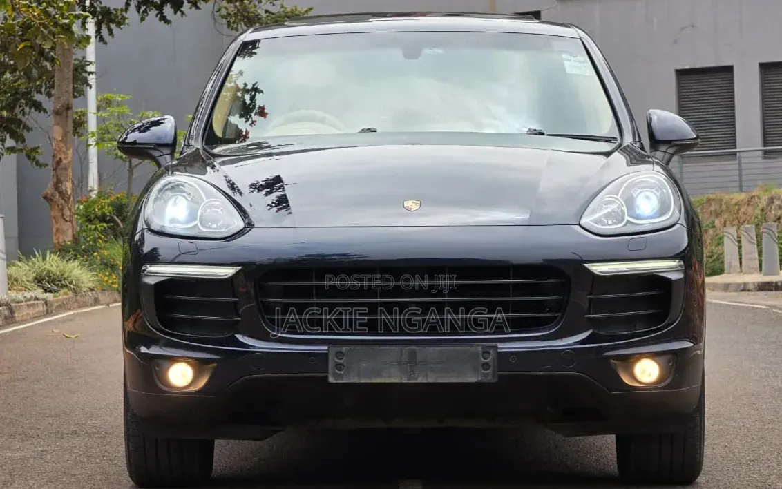 Porsche Cayenne 2015 Black