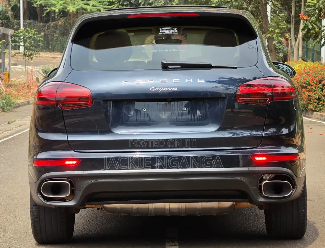 Porsche Cayenne 2015 Black