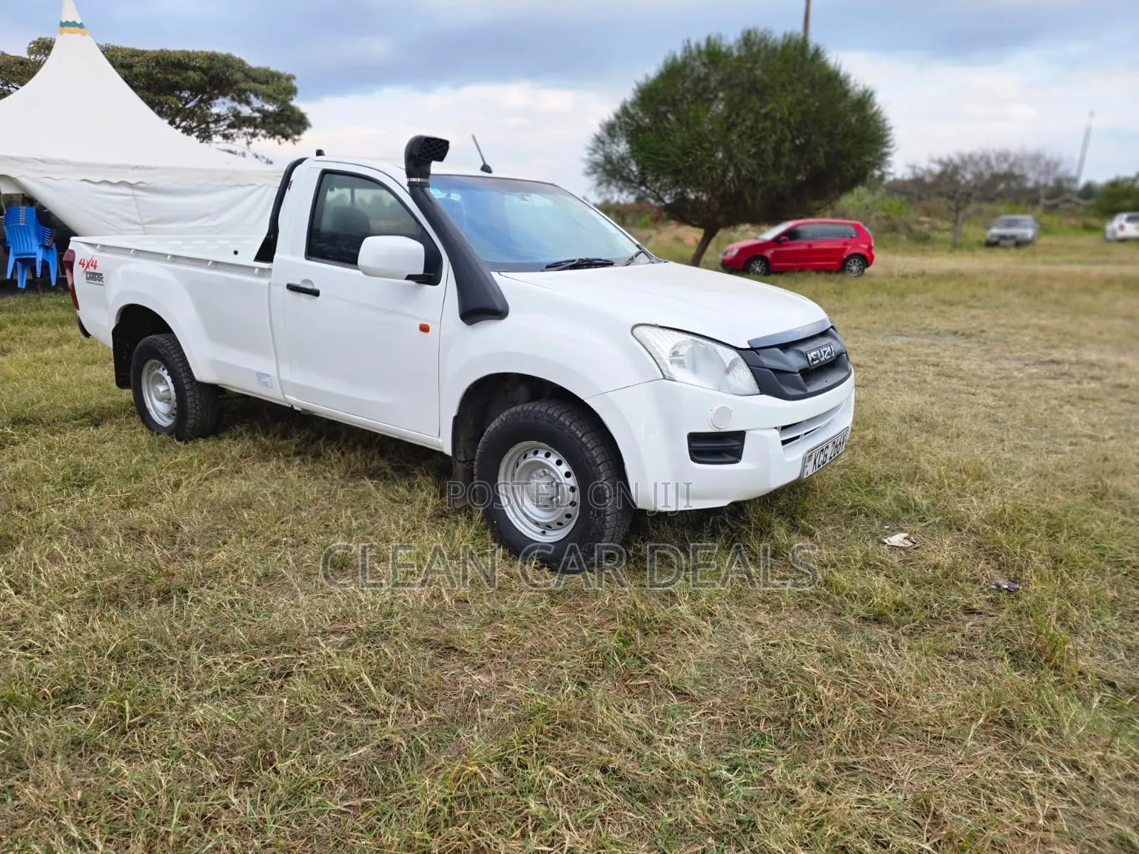 Isuzu D-MAX 2015 White