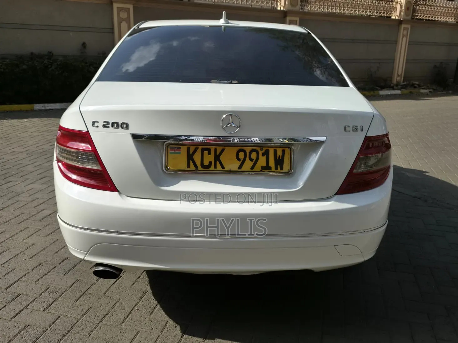 Mercedes-Benz C200 2010 White