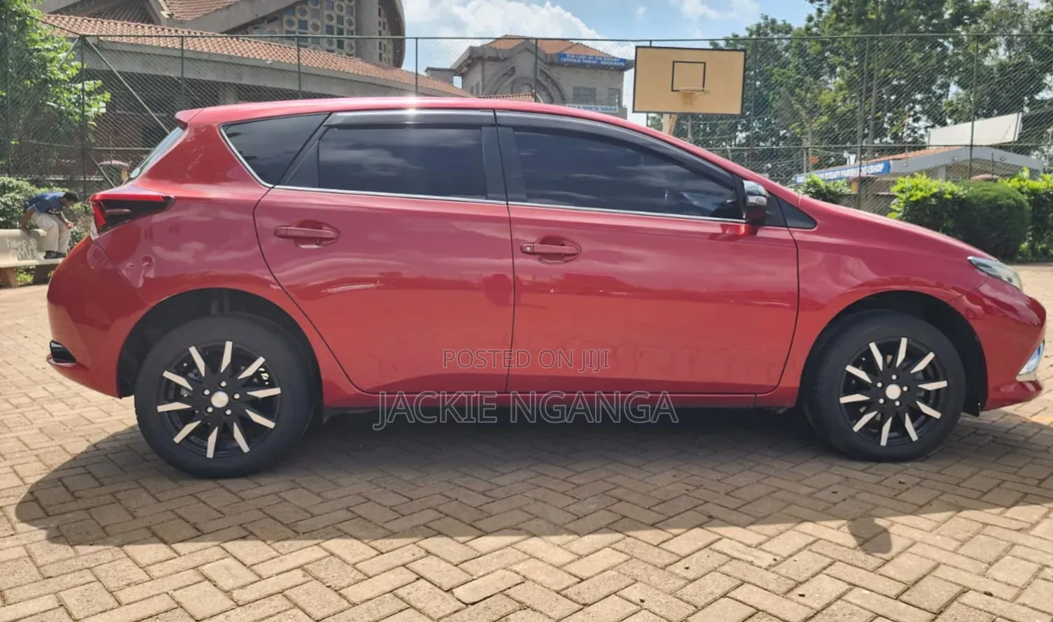 Toyota Auris 2017 Red