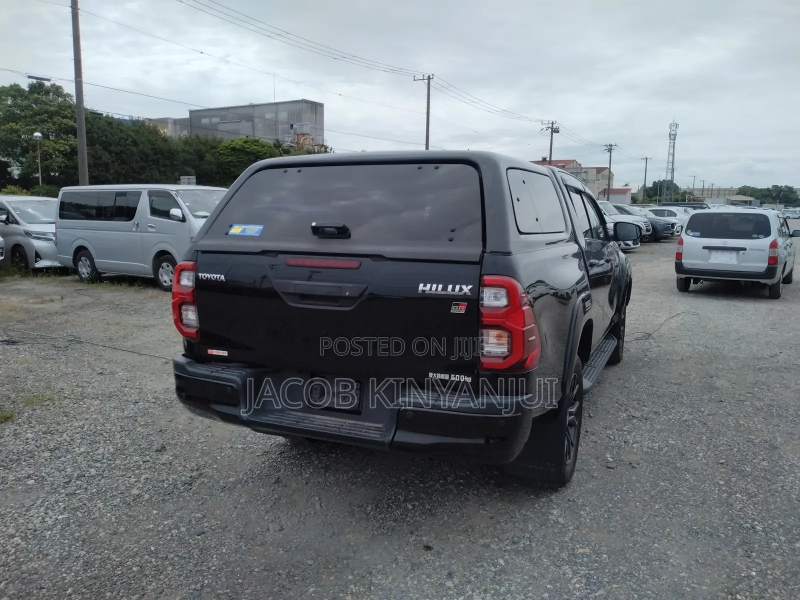 Toyota Hilux 2022 Black