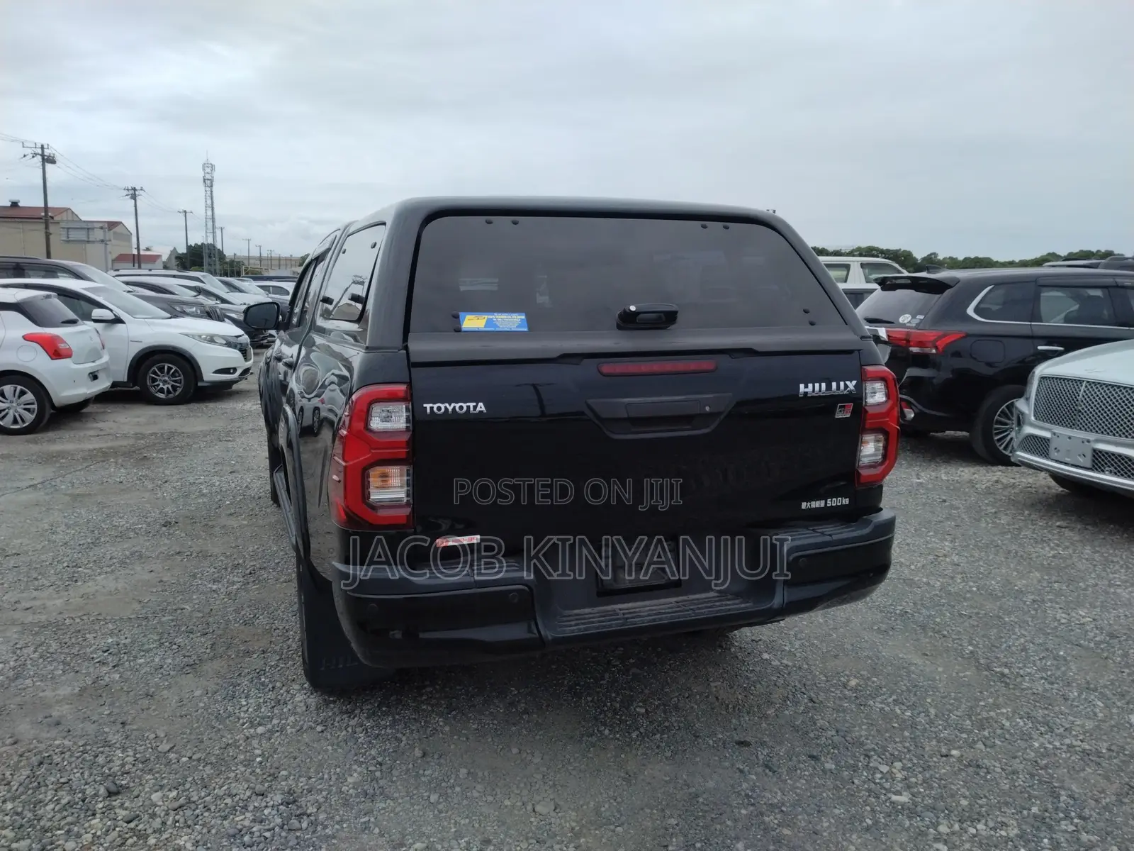 Toyota Hilux 2022 Black