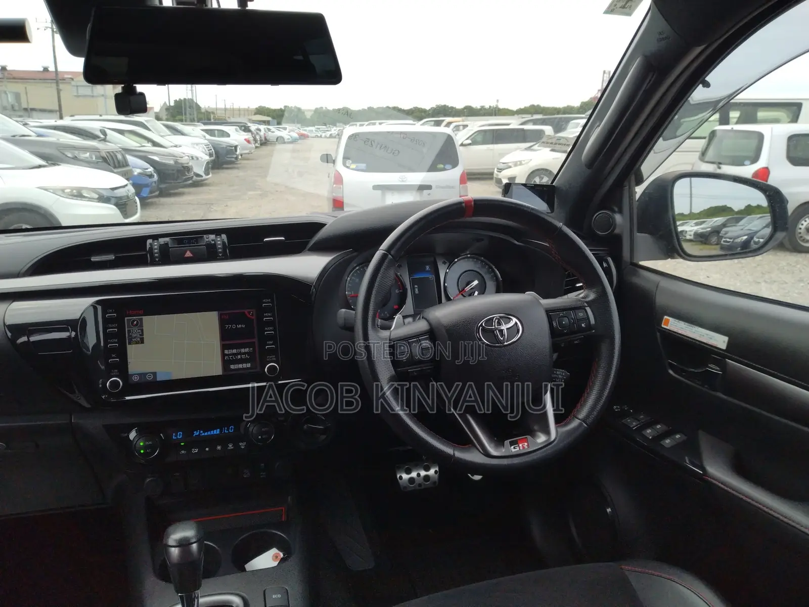 Toyota Hilux 2022 Black